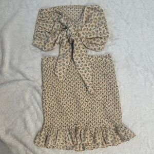 Blush Tan Midi Pencil Skirt with Ruffled‎ Hem